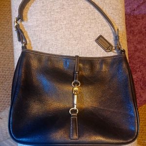 Coach Black Leather Shoulder Bag Purse With Hampton Clip J2K-7751.